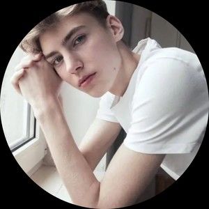 Meet your Posher, Cinzia